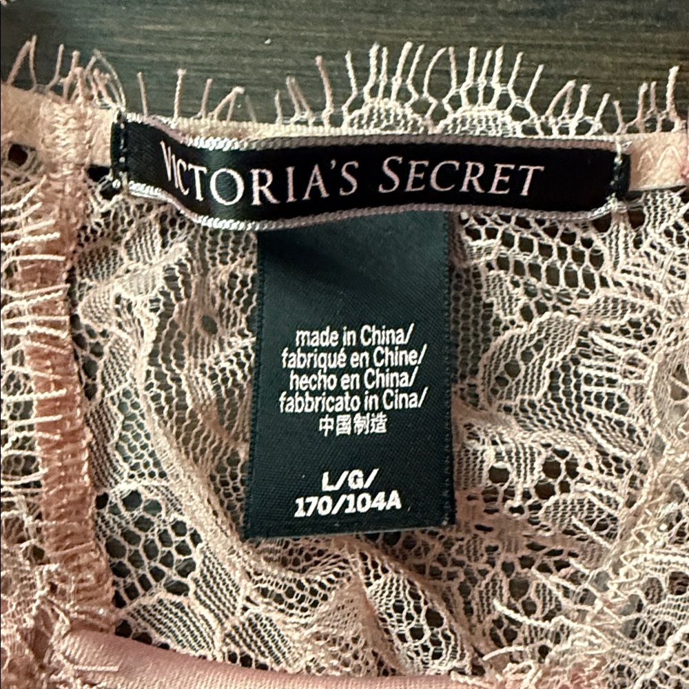 Victoria's Secret Pink Lace Chemise vintage #A21 - Picture 2 of 3
